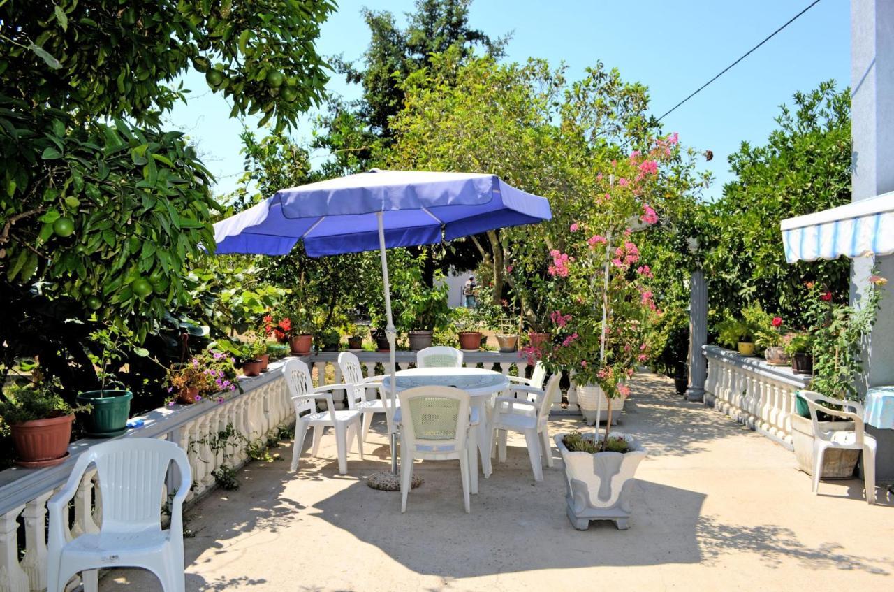 Riverside Apartments Chiara Ulcinj Esterno foto