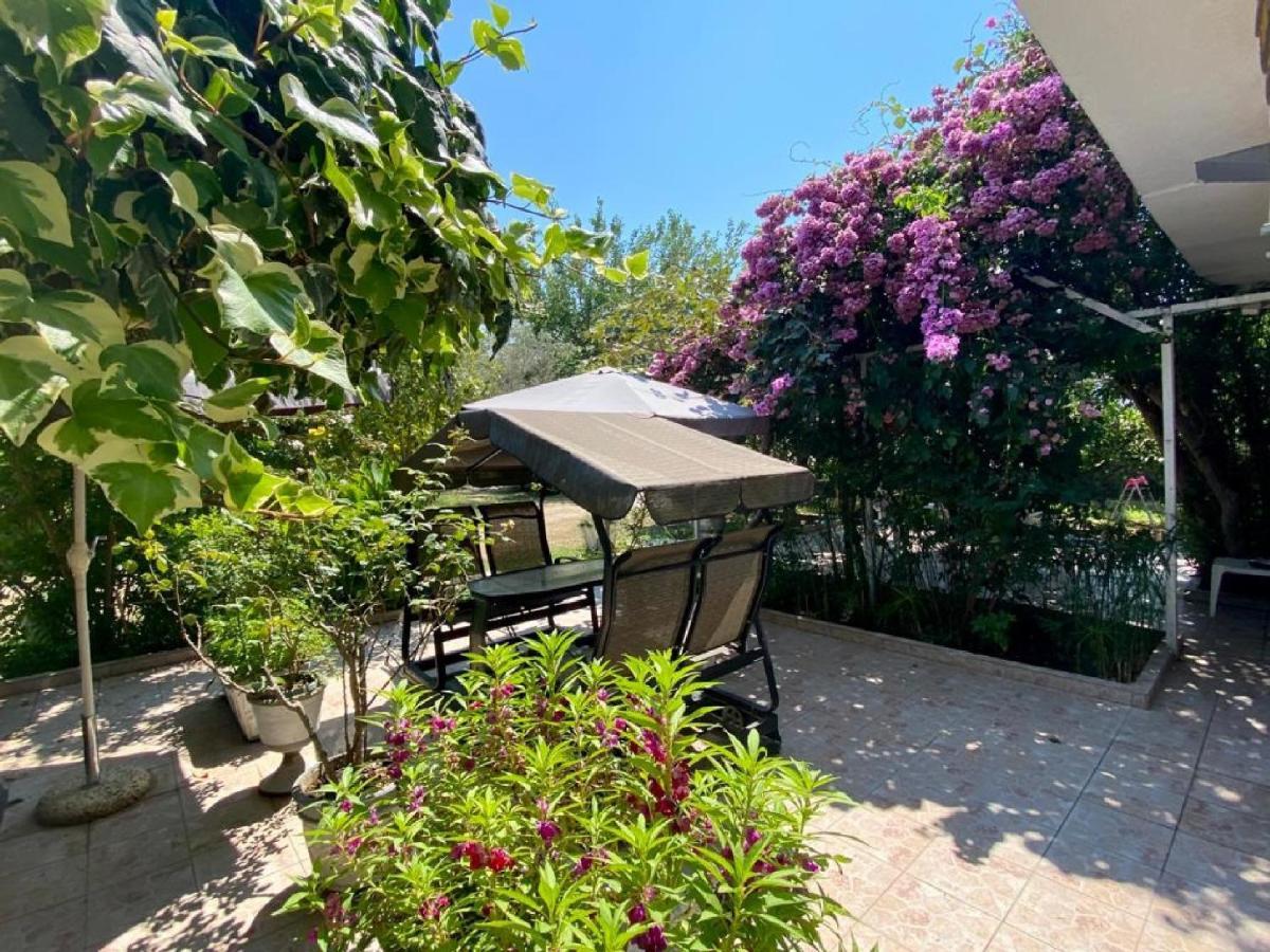 Riverside Apartments Chiara Ulcinj Esterno foto